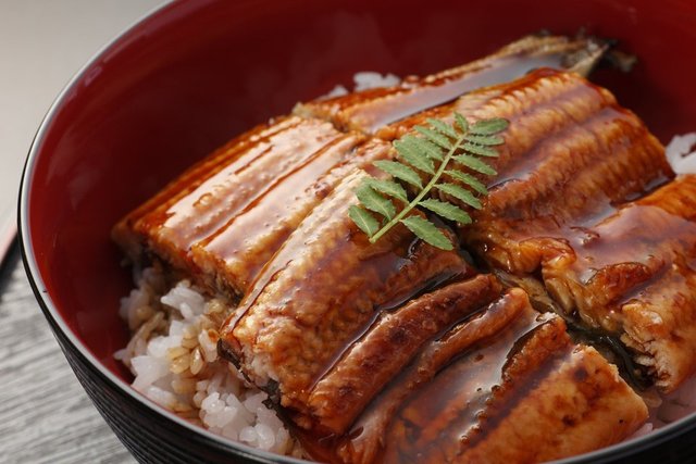 ウナギを釣ってその場で蒲焼きに 遊べて食べて10円 うなぎ釣り堀大阪屋 が話題沸騰