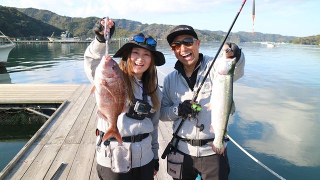 高知にできた最新のアレ！ 手軽に楽しめる海上釣り堀。便利でこだわり