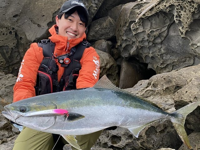 冬海まりあ アクションミスの心配なし” Maria レガートは春のブリにも笑顔で応えて