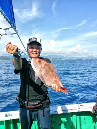 アジを使ったノマセ釣り アジは釣り上げないで 元気なエサでヒット率を飛躍的に伸ばせ