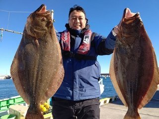弘漁丸で迫力の大物釣りに挑戦！自己ベスト狙いの釣り人が集まる人気船の魅力を解説！【口コミ多数掲載】