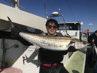 【釣果速報】東京都船宿 さわ浦でサワララッシュ！船中7匹ゲット！引きも味も最高のサワラを今すぐ狙いに行って！