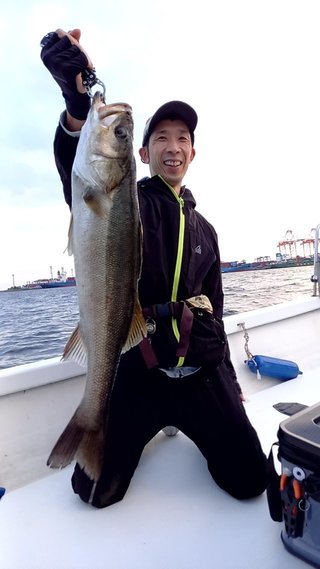 シーバスガイド船エデン