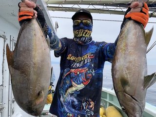 釣果速報】静岡県久寿丸で驚異の7.50kgメダイゲット！多彩な