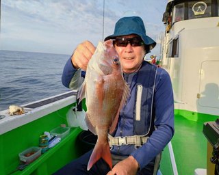 【釣果速報】茨城県弘漁丸で食べ頃サイズの良型マダイ上がる！多彩なゲストも見え釣行は大充実！