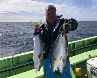 【釣果速報】神奈川県の丸又丸で2.8kg～3.5kgの良型ワラサ入れ食い！ゲストのマダイも見事！旬のシーズンを絶対に逃すな！