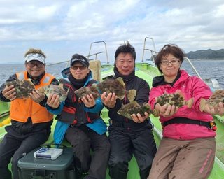 【釣果速報】大型カワハギ連発で竿頭17匹ゲット！型も数も両方狙える千葉県利八丸に今すぐ乗船を！