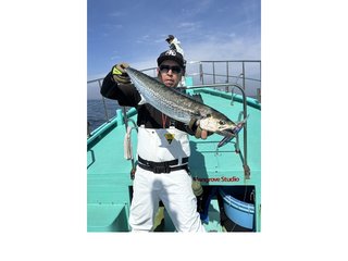 【釣果速報】何が起こるかわからない！サワラ3.00㎏GET！！神奈川県哲夫丸は大満足の釣果が手に入る予感！        