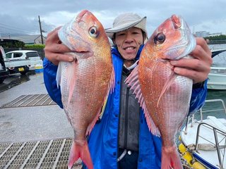【釣果速報】静岡県天和丸でマダイ・クロダイ・イサキと人気魚種続々ゲット！いろいろな魚との出会いを楽しみたい人は即予約を！
