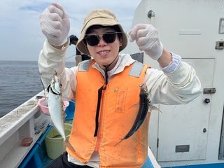 【釣果速報】東京都深川 吉野屋でマアジGET！TOP68匹！！好調のうちに乗船予約を！