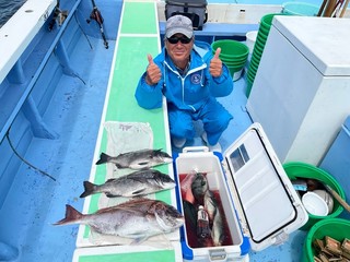 【釣果速報】3.00kgのド迫力マダイ出た！自己最高記録の大鯛を狙うなら神奈川県大松丸に乗船しよう！