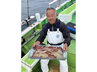 【釣果速報】神奈川県たいぞう丸でマルイカMAX34匹ゲット！！次に記録を更新するのはあなただ！