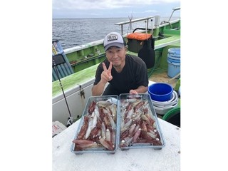 【釣果速報】神奈川県たいぞう丸でマルイカ釣行が好調！竿頭は77匹ゲット！絶品マルイカを自分の手で釣り上げてみませんか？