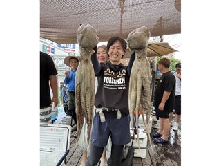 【釣果速報】神奈川県荒川屋はキロオーバーのマダコがじゃんじゃん釣れてるってウワサ！大型タコを狙いたいなら今スグに乗船を！