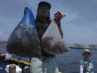 【釣果速報】神奈川県濱生丸でキロ級マダコのラッシュ到来！空前絶後のマダコウェーブに乗っかるなら今！