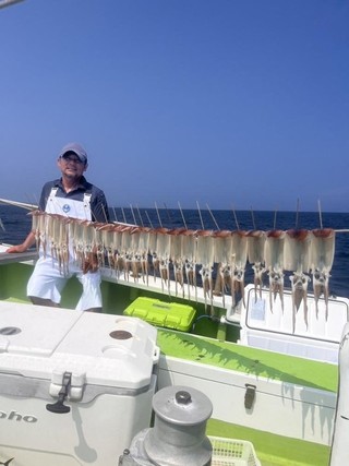 【釣果速報】スルメイカが終日ヒット！神奈川長三朗丸に乗船して憧れの高級イカを釣りに行こう！