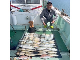 【釣果速報】和歌山県淡隆丸でマアジTOP33匹GET！ゲストも多種多様！充実の釣行をお約束します！