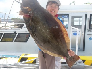 【釣果速報】福島県つりエサ豊漁で最大85cmのヒラメを筆頭に大物炸裂！今後も右肩上がりに釣果が上向く見込み！このビッグウェーブ、乗るっきゃない！