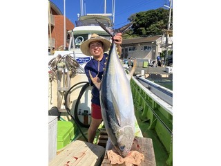 【釣果速報】神奈川県たいぞう丸でカツオ・キハダが連続ヒット＆ダブルキャッチで好調！今後も期待大！