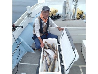 【釣果速報】福岡県明石丸でヒラマサ・ヤズ・ヒラメなどと人気魚種続々ゲット！多彩なターゲットが楽しめる絶好のチャンス！即予約を！