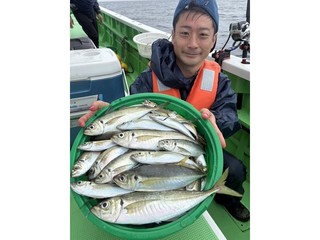 【釣果速報】神奈川県あまさけや丸でアジGET！TOP54匹！好調のうちに乗船予約を！
