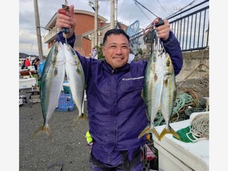 【釣果速報】神奈川県愛正丸でイナダ・アジGET！クロムツ混じりで絶好調！好調のうちに乗船予約を！