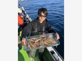 【釣果速報】神奈川県たいぞう丸でマルイカMAX43匹ゲット！！次に記録を更新するのはあなただ！