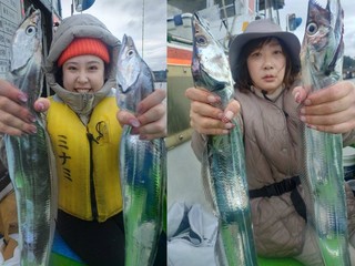 【釣果速報】東京都ミナミ釣船でタチウオ好調！メーターオーバーの大物も続々上がる！記録更新するなら今でしょ！