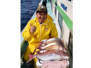 【釣果速報】神奈川県あまさけや丸でマダイ釣り好調！連発で大興奮！3月のスタートはマダイ釣りで決まり！