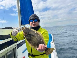 【釣果速報】神奈川県佐島海楽園で良型ヒラメや2.80kgヤイトハタなど大物確保！数・型ともに絶好調の今が乗船ドキ！！！