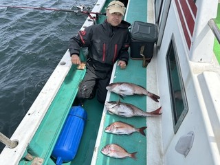 【釣果速報】神奈川県大松丸でマダイGET！2、3kg級も！さあ、ビッグドリームを掴みに行こう！