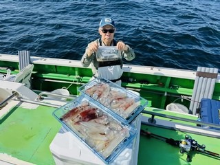 【釣果速報】神奈川県やまてん丸でイカざんまい！トップはマルイカ41匹！イカの機嫌が良い今が大漁のチャンス！