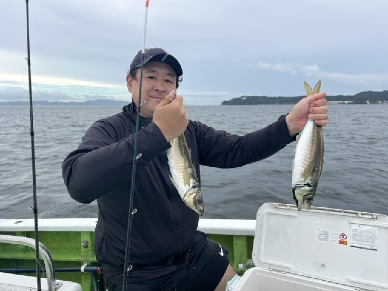 【釣果速報】神奈川県政信丸でアジ最大42cm！記録更新が狙える今はサイズも良型でとってもおトク！