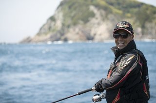 憧れのヒラスズキ 沖磯という選択肢 とある磯師 初めてのヒラスズキとの遭遇