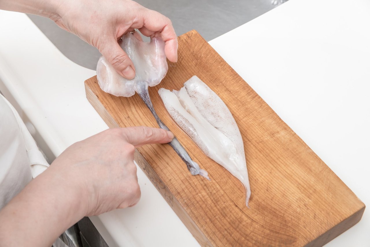 イカ　捌く