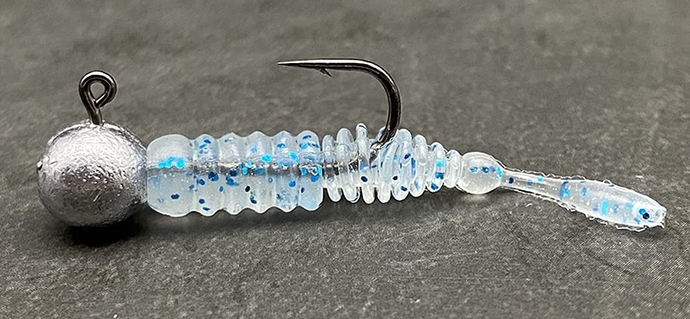 ジグヘッドとワームのアップ写真