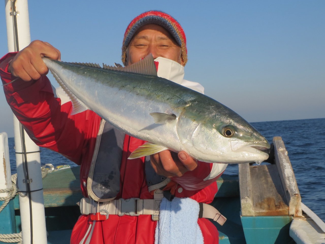 メジロと釣り人の写真