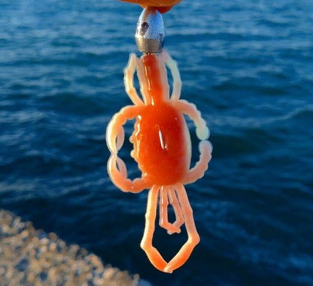 ワームとジグヘッドのアップ写真