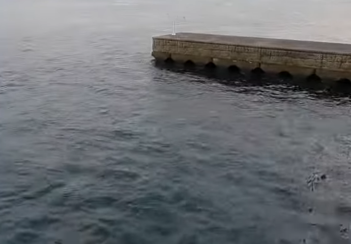 釣り場の遠景写真