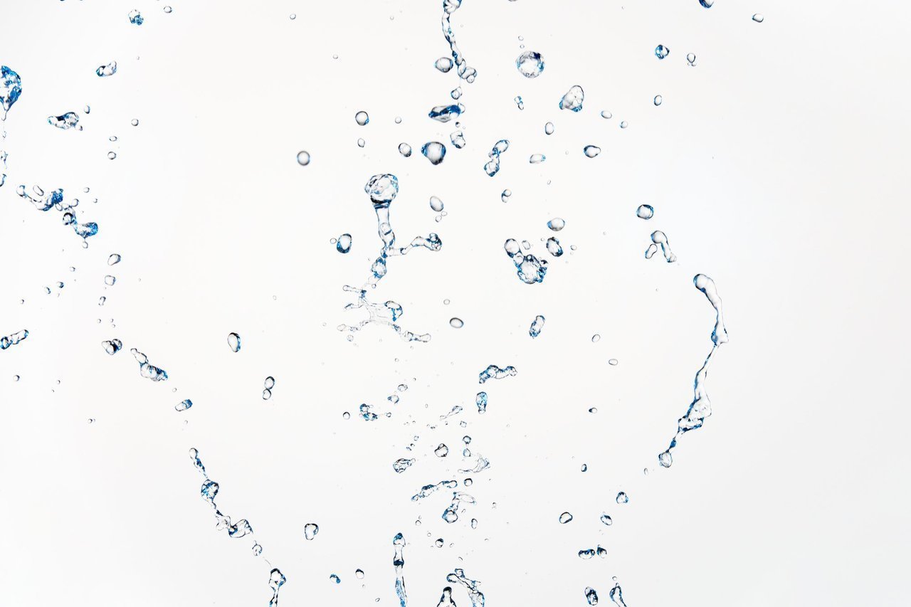 水しぶきの写真