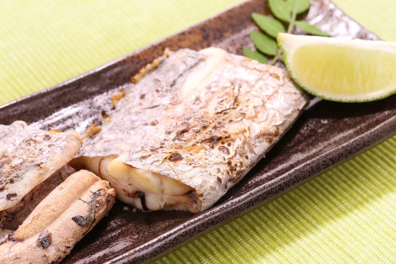 タチウオの塩焼きの写真