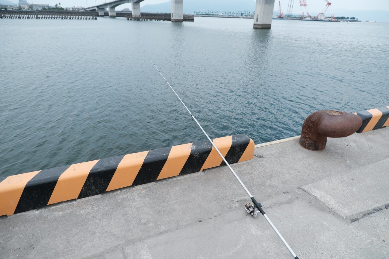 堤防釣りの写真
