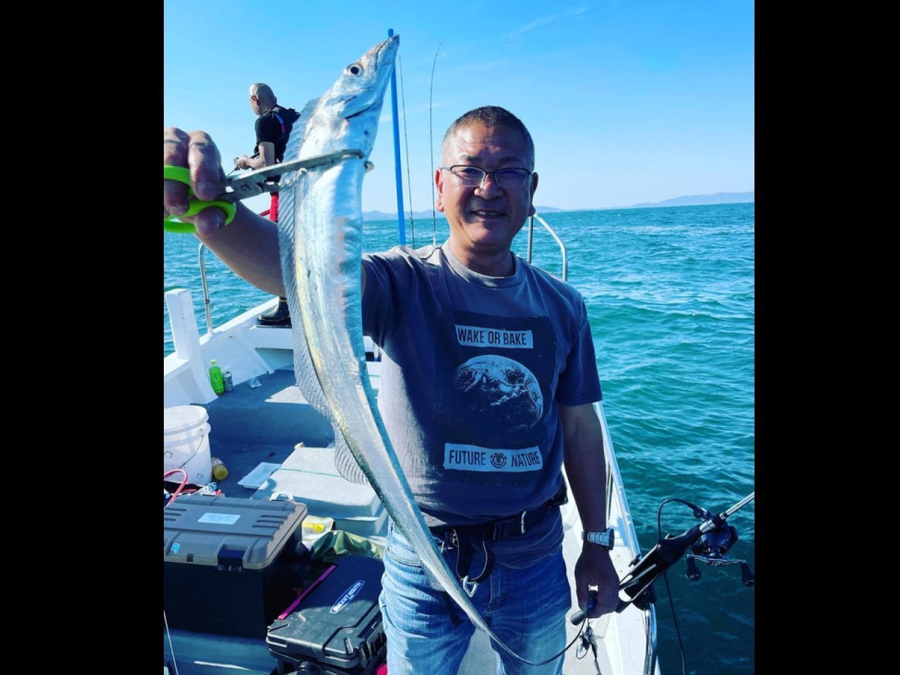 【釣果速報】89cmのブリゲット&指3本のタチウオ40匹以上確保の快挙!和歌山県Marin Club Lotusの仕立船で釣りたい魚を全部ゲットしちゃおう!