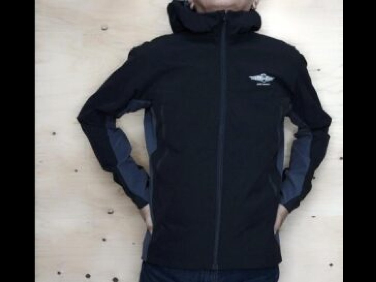 【新製品速報】エムシーワークスからライトウォームジャケットが発売開始!