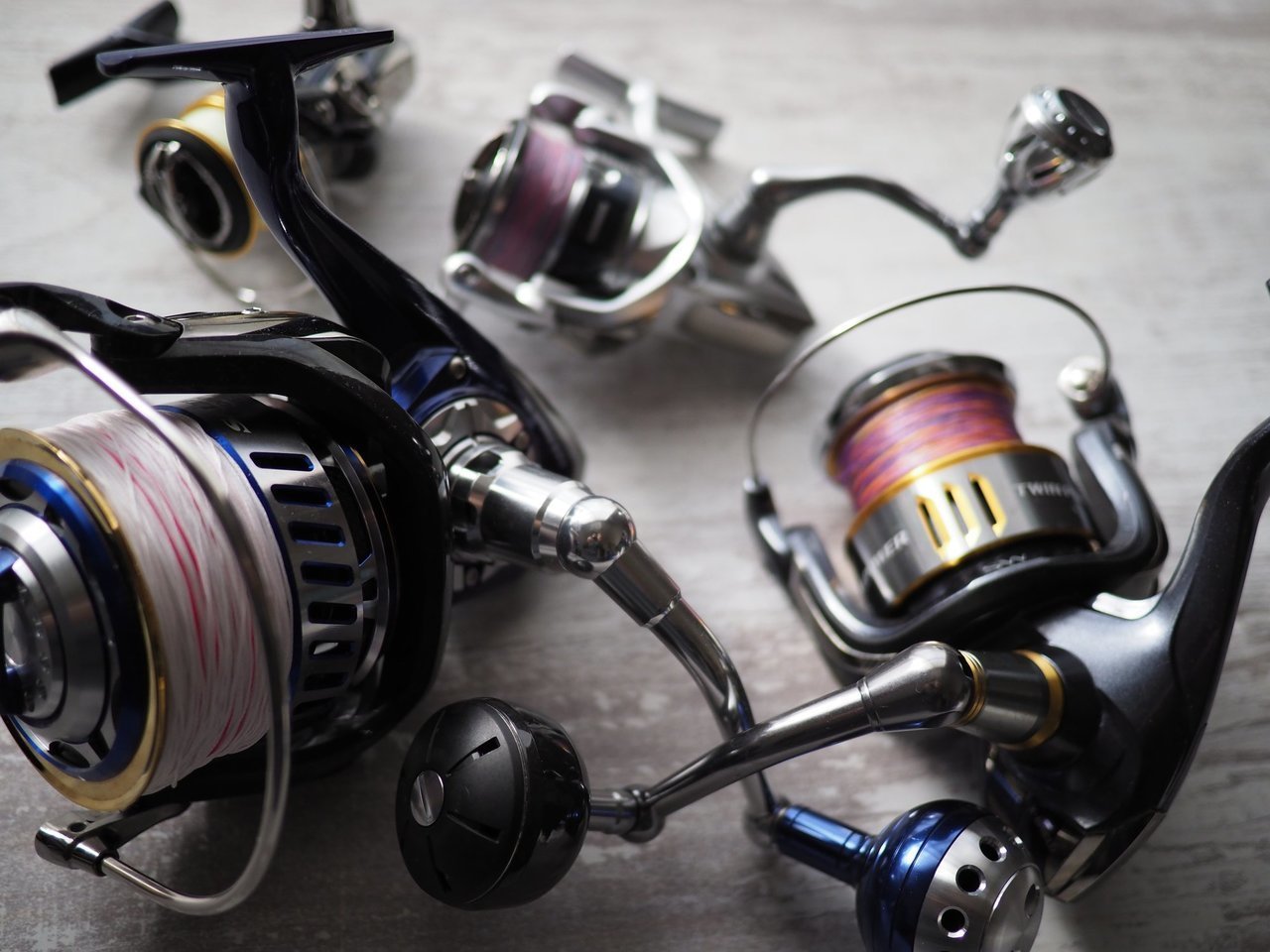 スピニングリールの写真