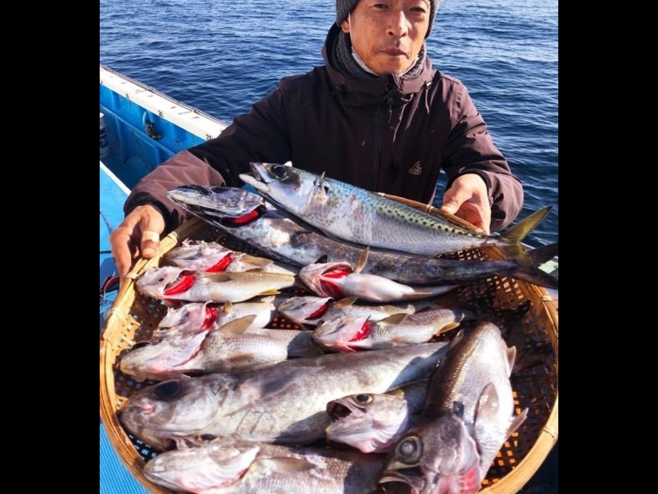 【釣果速報】神奈川県船宿 秋田屋で超高級魚クロムツラッシュが2度到来!メダイやユメカサゴなどゲストも豪華!