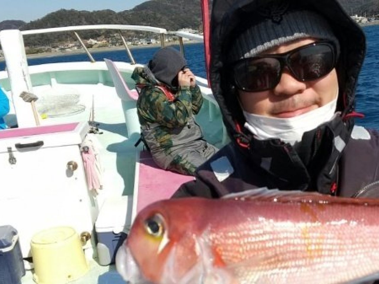 【釣果速報】38cmのメガアジを筆頭に良型アジ続々上がる!釣り人憧れの巨大アジを狙うなら今すぐ千葉県東丸に乗船予約をしよう!