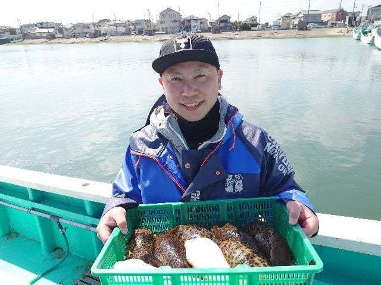 【釣果速報】釣れれば大物！千葉県利永丸のアカメフグ釣りは今が一番楽しい！