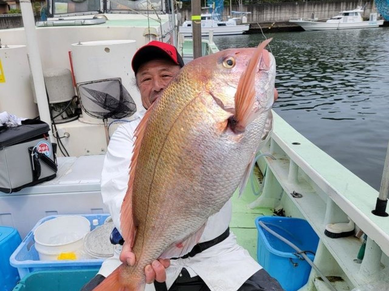 【釣果速報】4kg超えは前代未聞！？静岡県米丸で4.78kgのド迫力マダイ出た！記録狙いの方は今すぐ乗船を！