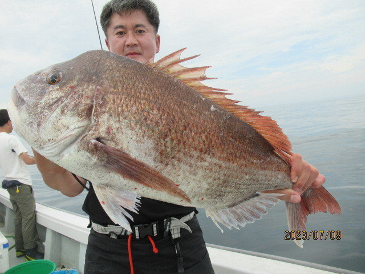 【釣果速報】もはやモンスター!福島県つりエサ豊漁で73cmマダイを捕獲!ビッグマダイの夢を追え!